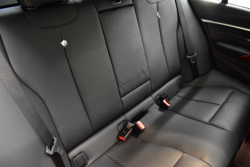 アルピナ D3 ﾋﾞﾀｰﾎﾞ ﾘﾑｼﾞﾝ LCI後期 ｼﾘｱﾙ｢464｣ ｻﾝﾙｰﾌ 追従ACC LEDﾍｯﾄﾞﾗｲﾄ&ﾃｰﾙ ﾋｰﾀｰ付黒革 HUD ﾊｰﾏﾝｶｰﾄﾞﾝ 車線変更&逸脱&歩行者警告 衝突軽減B 19AW ｱﾙﾋﾟﾅﾘｯﾌﾟ ｼﾙﾊﾞｰﾃﾞｺﾗｲﾝ  ﾀｯﾁﾊﾟｯﾄﾞﾅﾋﾞ TOPﾋﾞｭｰBｶﾒﾗ 前後PDC ｽﾏｰﾄｷｰ 2年保証