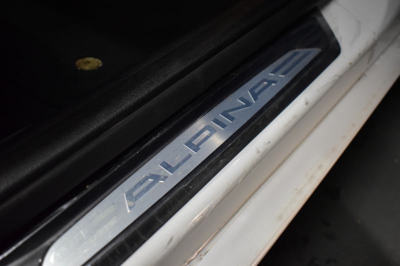 アルピナ D3 ﾋﾞﾀｰﾎﾞ ﾘﾑｼﾞﾝ LCI後期 ｼﾘｱﾙ｢464｣ ｻﾝﾙｰﾌ 追従ACC LEDﾍｯﾄﾞﾗｲﾄ&ﾃｰﾙ ﾋｰﾀｰ付黒革 HUD ﾊｰﾏﾝｶｰﾄﾞﾝ 車線変更&逸脱&歩行者警告 衝突軽減B 19AW ｱﾙﾋﾟﾅﾘｯﾌﾟ ｼﾙﾊﾞｰﾃﾞｺﾗｲﾝ  ﾀｯﾁﾊﾟｯﾄﾞﾅﾋﾞ TOPﾋﾞｭｰBｶﾒﾗ 前後PDC ｽﾏｰﾄｷｰ 2年保証