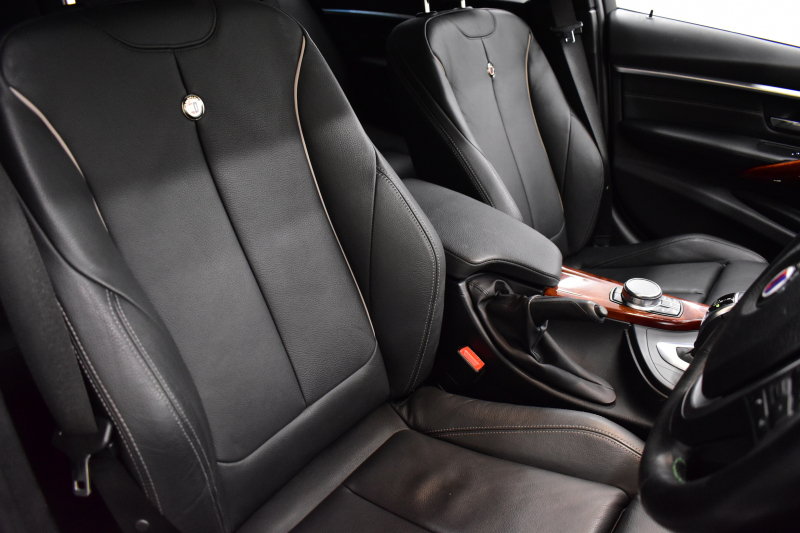 アルピナ D3 ﾋﾞﾀｰﾎﾞ ﾘﾑｼﾞﾝ LCI後期 ｼﾘｱﾙ｢464｣ ｻﾝﾙｰﾌ 追従ACC LEDﾍｯﾄﾞﾗｲﾄ&ﾃｰﾙ ﾋｰﾀｰ付黒革 HUD ﾊｰﾏﾝｶｰﾄﾞﾝ 車線変更&逸脱&歩行者警告 衝突軽減B 19AW ｱﾙﾋﾟﾅﾘｯﾌﾟ ｼﾙﾊﾞｰﾃﾞｺﾗｲﾝ  ﾀｯﾁﾊﾟｯﾄﾞﾅﾋﾞ TOPﾋﾞｭｰBｶﾒﾗ 前後PDC ｽﾏｰﾄｷｰ 2年保証