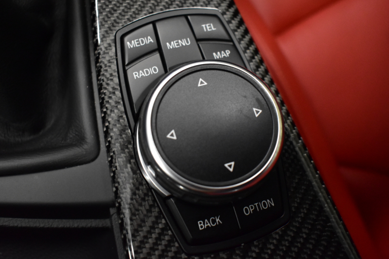 BMW Mシリーズ M4ｸｰﾍﾟ 6速MT 左ﾊﾝﾄﾞﾙ ﾋｰﾀｰ付ｻｷｰﾙｵﾚﾝｼﾞ革 ｶｰﾎﾞﾝR&ｲﾝﾃﾘｱ HUD ｱﾀﾞﾌﾟﾃｨﾌﾞLEDﾍｯﾄﾞﾗｲﾄ ｵﾌﾟｼｮﾝ19AW 衝突軽減ﾌﾞﾚｰｷ 車線逸脱&歩行者警告  ﾀｯﾁﾊﾟｯﾄﾞiﾄﾞﾗｲﾌﾞHDDﾅﾋﾞ 前後PDC ﾌﾙｾｸﾞ Bｶﾒﾗ ｽﾏｰﾄｷｰ  2年保証