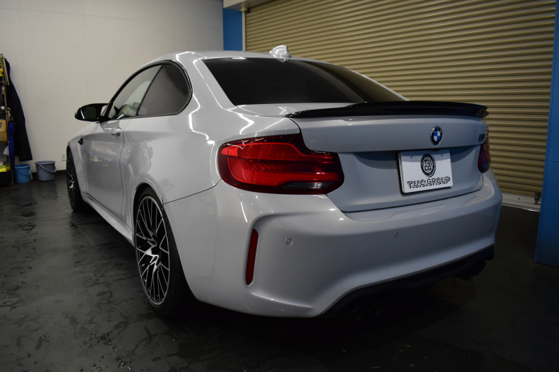 BMW Mシリーズ M2 ｺﾝﾍﾟﾃｨｼｮﾝ 6速MT LCI後期 ｺﾝﾍﾟﾃｨｼｮﾝ専用410馬力ｴﾝｼﾞﾝ LEDﾍｯﾄﾞﾗｲﾄ&ﾃｰﾙ OHLINS車高調 ﾋｰﾀｰ付黒革 ﾀｯﾁﾊﾟﾈﾙHDDﾅﾋﾞBｶﾒﾗ 専用19AW 車線逸脱&歩行者警告 衝突軽減B ｶｰﾎﾞﾝｲﾝﾃﾘｱ Mｼｰﾄﾍﾞﾙﾄ  2年保証