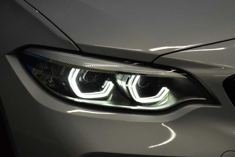 BMW Mシリーズ M2 ｺﾝﾍﾟﾃｨｼｮﾝ 6速MT LCI後期 ｺﾝﾍﾟﾃｨｼｮﾝ専用410馬力ｴﾝｼﾞﾝ LEDﾍｯﾄﾞﾗｲﾄ&ﾃｰﾙ OHLINS車高調 ﾋｰﾀｰ付黒革 ﾀｯﾁﾊﾟﾈﾙHDDﾅﾋﾞBｶﾒﾗ 専用19AW 車線逸脱&歩行者警告 衝突軽減B ｶｰﾎﾞﾝｲﾝﾃﾘｱ Mｼｰﾄﾍﾞﾙﾄ  2年保証