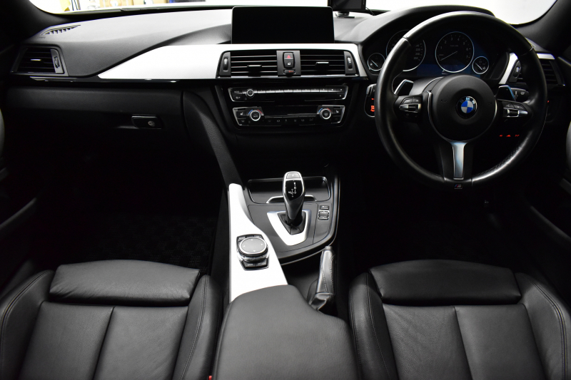 BMW 4シリーズ 420iｸﾞﾗﾝｸｰﾍﾟ Mｽﾎﾟｰﾂ ﾋｰﾀｰ付黒革 追従ACC LEDﾍｯﾄﾞﾗｲﾄ ｵﾌﾟｼｮﾝ19AW 社外ﾌﾙｾｸﾞTV 車線変更&逸脱&歩行者警告 衝突軽減ﾌﾞﾚｰｷ  ﾀｯﾁﾊﾟｯﾄﾞiﾄﾞﾗｲﾌﾞHDDﾅﾋﾞ Bｶﾒﾗ ﾘｱPDC ﾊﾟﾄﾞﾙｼﾌﾄ 電動ﾘｱｹﾞｰﾄ ｽﾏｰﾄｷｰ 2年保証