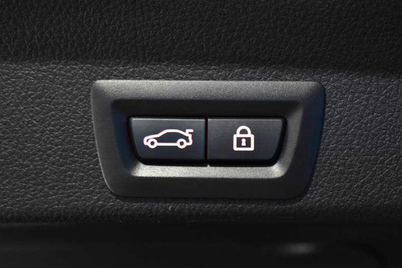 BMW 4シリーズ 420iｸﾞﾗﾝｸｰﾍﾟ Mｽﾎﾟｰﾂ ﾋｰﾀｰ付黒革 追従ACC LEDﾍｯﾄﾞﾗｲﾄ ｵﾌﾟｼｮﾝ19AW 社外ﾌﾙｾｸﾞTV 車線変更&逸脱&歩行者警告 衝突軽減ﾌﾞﾚｰｷ  ﾀｯﾁﾊﾟｯﾄﾞiﾄﾞﾗｲﾌﾞHDDﾅﾋﾞ Bｶﾒﾗ ﾘｱPDC ﾊﾟﾄﾞﾙｼﾌﾄ 電動ﾘｱｹﾞｰﾄ ｽﾏｰﾄｷｰ 2年保証