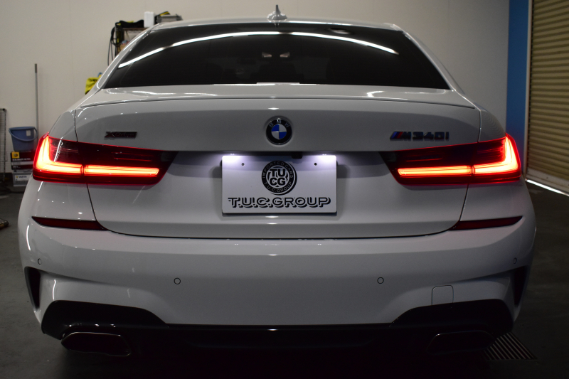 BMW 3シリーズ M340i Xﾄﾞﾗｲﾌﾞ R7年4月迄新車保証付 ﾋｰﾀｰ付黒革 ACC HUD ﾚｰｻﾞｰLEDﾗｲﾄ 可変Mｻｽ Mｽﾎﾟｰﾂﾌﾞﾚｰｷ harman/kardon 側面衝突&車線変更&逸脱警告 後退ｱｼｽﾄ ｼﾞｪｽﾁｬｰC付ﾀｯﾁﾊﾟﾈﾙﾅﾋﾞ全周囲ｶﾒﾗ 電動ﾄﾗﾝｸ 2年保証