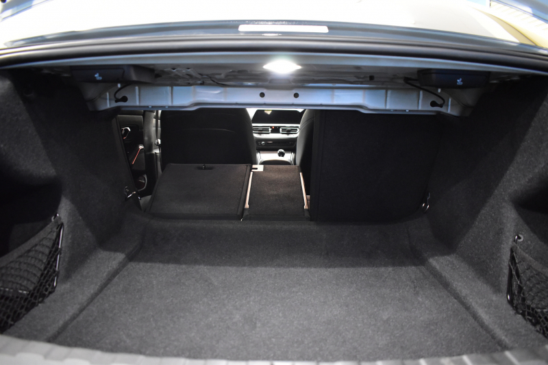 BMW 3シリーズ M340i Xﾄﾞﾗｲﾌﾞ R7年4月迄新車保証付 ﾋｰﾀｰ付黒革 ACC HUD ﾚｰｻﾞｰLEDﾗｲﾄ 可変Mｻｽ Mｽﾎﾟｰﾂﾌﾞﾚｰｷ harman/kardon 側面衝突&車線変更&逸脱警告 後退ｱｼｽﾄ ｼﾞｪｽﾁｬｰC付ﾀｯﾁﾊﾟﾈﾙﾅﾋﾞ全周囲ｶﾒﾗ 電動ﾄﾗﾝｸ 2年保証