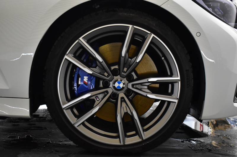 BMW 3シリーズ M340i Xﾄﾞﾗｲﾌﾞ R7年4月迄新車保証付 ﾋｰﾀｰ付黒革 ACC HUD ﾚｰｻﾞｰLEDﾗｲﾄ 可変Mｻｽ Mｽﾎﾟｰﾂﾌﾞﾚｰｷ harman/kardon 側面衝突&車線変更&逸脱警告 後退ｱｼｽﾄ ｼﾞｪｽﾁｬｰC付ﾀｯﾁﾊﾟﾈﾙﾅﾋﾞ全周囲ｶﾒﾗ 電動ﾄﾗﾝｸ 2年保証