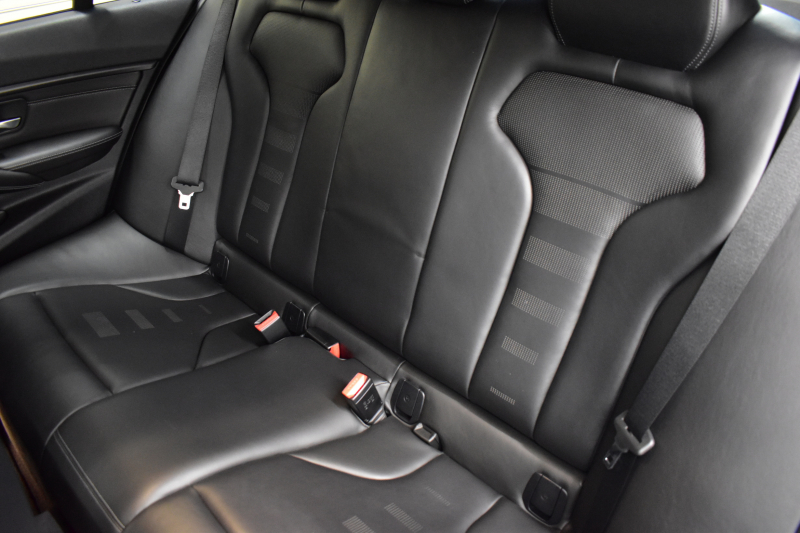 BMW Mシリーズ M3 MDCT 7速DCT ﾋｰﾀｰ付黒革 ｱﾀﾞﾌﾟﾃｨﾌﾞLEDﾍｯﾄﾞﾗｲﾄ&ﾃｰﾙ HUD ｵﾌﾟｼｮﾝ19AW 車線逸脱&歩行者警告 衝突軽減B ｶｰﾎﾞﾝR&ｲﾝﾃﾘｱ ﾀｯﾁﾊﾟｯﾄﾞiﾄﾞﾗｲﾌﾞHDDﾅﾋﾞ ﾌﾙｾｸﾞ Bｶﾒﾗ ﾄﾗﾝｸｽﾎﾟｲﾗｰ  2年保証