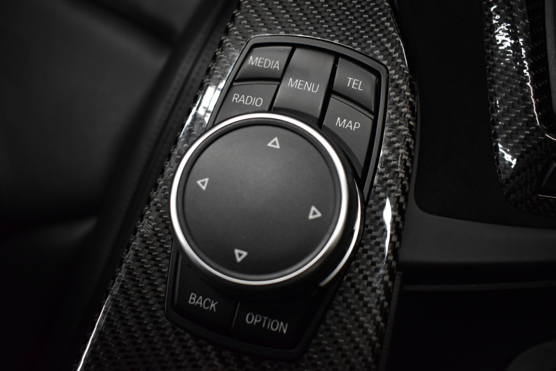 BMW Mシリーズ M3 MDCT 7速DCT ﾋｰﾀｰ付黒革 ｱﾀﾞﾌﾟﾃｨﾌﾞLEDﾍｯﾄﾞﾗｲﾄ&ﾃｰﾙ HUD ｵﾌﾟｼｮﾝ19AW 車線逸脱&歩行者警告 衝突軽減B ｶｰﾎﾞﾝR&ｲﾝﾃﾘｱ ﾀｯﾁﾊﾟｯﾄﾞiﾄﾞﾗｲﾌﾞHDDﾅﾋﾞ ﾌﾙｾｸﾞ Bｶﾒﾗ ﾄﾗﾝｸｽﾎﾟｲﾗｰ  2年保証