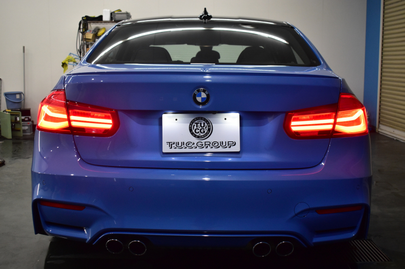 BMW Mシリーズ M3 MDCT 7速DCT ﾋｰﾀｰ付黒革 ｱﾀﾞﾌﾟﾃｨﾌﾞLEDﾍｯﾄﾞﾗｲﾄ&ﾃｰﾙ HUD ｵﾌﾟｼｮﾝ19AW 車線逸脱&歩行者警告 衝突軽減B ｶｰﾎﾞﾝR&ｲﾝﾃﾘｱ ﾀｯﾁﾊﾟｯﾄﾞiﾄﾞﾗｲﾌﾞHDDﾅﾋﾞ ﾌﾙｾｸﾞ Bｶﾒﾗ ﾄﾗﾝｸｽﾎﾟｲﾗｰ  2年保証