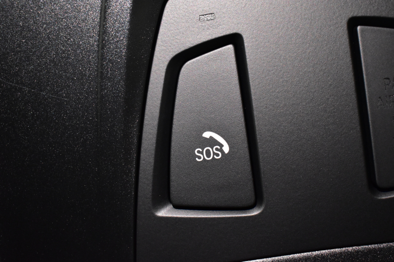 BMW Mシリーズ M3 MDCT 7速DCT ﾋｰﾀｰ付黒革 ｱﾀﾞﾌﾟﾃｨﾌﾞLEDﾍｯﾄﾞﾗｲﾄ&ﾃｰﾙ HUD ｵﾌﾟｼｮﾝ19AW 車線逸脱&歩行者警告 衝突軽減B ｶｰﾎﾞﾝR&ｲﾝﾃﾘｱ ﾀｯﾁﾊﾟｯﾄﾞiﾄﾞﾗｲﾌﾞHDDﾅﾋﾞ ﾌﾙｾｸﾞ Bｶﾒﾗ ﾄﾗﾝｸｽﾎﾟｲﾗｰ  2年保証