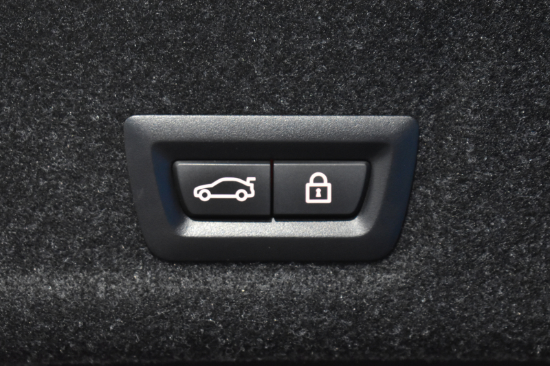 BMW 3シリーズ 320i Mｽﾎﾟｰﾂ 1ｵｰﾅｰ ｲﾉﾍﾞｰｼｮﾝ&ﾌｧｽﾄﾄﾗｯｸ&ｺﾝﾌｫｰﾄP ﾚｰｻﾞｰLEDﾗｲﾄ ACC HUD 可変Mｻｽ Mｽﾎﾟｰﾂﾌﾞﾚｰｷ 19AW ﾀｯﾁﾊﾟﾈﾙﾅﾋﾞ Bｶﾒﾗ ﾌﾙｾｸﾞ ｼﾞｪｽﾁｬｰC 電動ﾄﾗﾝｸ HiFiｽﾋﾟｰｶｰ ｱﾙｶﾝﾀｰﾗ電動ｽﾎﾟｰﾂｼｰﾄ ｱｯﾌﾟﾙｶｰﾌﾟﾚｲ 2年保証