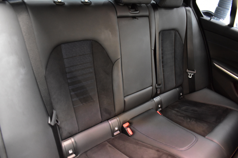 BMW 3シリーズ 320i Mｽﾎﾟｰﾂ 1ｵｰﾅｰ ｲﾉﾍﾞｰｼｮﾝ&ﾌｧｽﾄﾄﾗｯｸ&ｺﾝﾌｫｰﾄP ﾚｰｻﾞｰLEDﾗｲﾄ ACC HUD 可変Mｻｽ Mｽﾎﾟｰﾂﾌﾞﾚｰｷ 19AW ﾀｯﾁﾊﾟﾈﾙﾅﾋﾞ Bｶﾒﾗ ﾌﾙｾｸﾞ ｼﾞｪｽﾁｬｰC 電動ﾄﾗﾝｸ HiFiｽﾋﾟｰｶｰ ｱﾙｶﾝﾀｰﾗ電動ｽﾎﾟｰﾂｼｰﾄ ｱｯﾌﾟﾙｶｰﾌﾟﾚｲ 2年保証