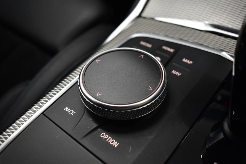 BMW 3シリーズ 320i Mｽﾎﾟｰﾂ 1ｵｰﾅｰ ｲﾉﾍﾞｰｼｮﾝ&ﾌｧｽﾄﾄﾗｯｸ&ｺﾝﾌｫｰﾄP ﾚｰｻﾞｰLEDﾗｲﾄ ACC HUD 可変Mｻｽ Mｽﾎﾟｰﾂﾌﾞﾚｰｷ 19AW ﾀｯﾁﾊﾟﾈﾙﾅﾋﾞ Bｶﾒﾗ ﾌﾙｾｸﾞ ｼﾞｪｽﾁｬｰC 電動ﾄﾗﾝｸ HiFiｽﾋﾟｰｶｰ ｱﾙｶﾝﾀｰﾗ電動ｽﾎﾟｰﾂｼｰﾄ ｱｯﾌﾟﾙｶｰﾌﾟﾚｲ 2年保証