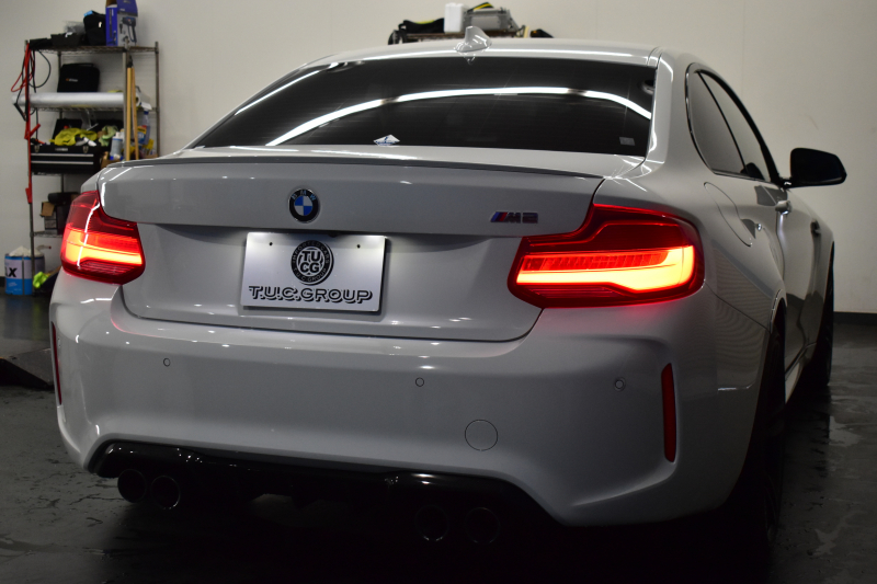 BMW Mシリーズ M2 MDCT 7速DCT LCI後期 ﾋｰﾀｰ付黒革 LEDﾍｯﾄﾞﾗｲﾄ&ﾃｰﾙ Mperformanceｶｽﾀﾑ ﾀｯﾁﾊﾟﾈﾙHDDﾅﾋﾞ Bｶﾒﾗ ﾘｱPDC 19AW 車線逸脱&歩行者警告 衝突軽減ﾌﾞﾚｰｷ ｶｰﾎﾞﾝｲﾝﾃﾘｱ 2年保証