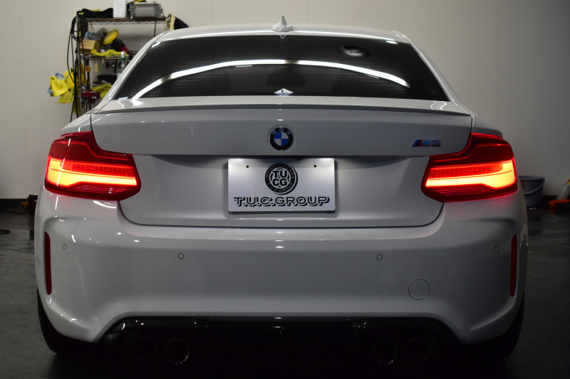 BMW Mシリーズ M2 MDCT 7速DCT LCI後期 ﾋｰﾀｰ付黒革 LEDﾍｯﾄﾞﾗｲﾄ&ﾃｰﾙ Mperformanceｶｽﾀﾑ ﾀｯﾁﾊﾟﾈﾙHDDﾅﾋﾞ Bｶﾒﾗ ﾘｱPDC 19AW 車線逸脱&歩行者警告 衝突軽減ﾌﾞﾚｰｷ ｶｰﾎﾞﾝｲﾝﾃﾘｱ 2年保証