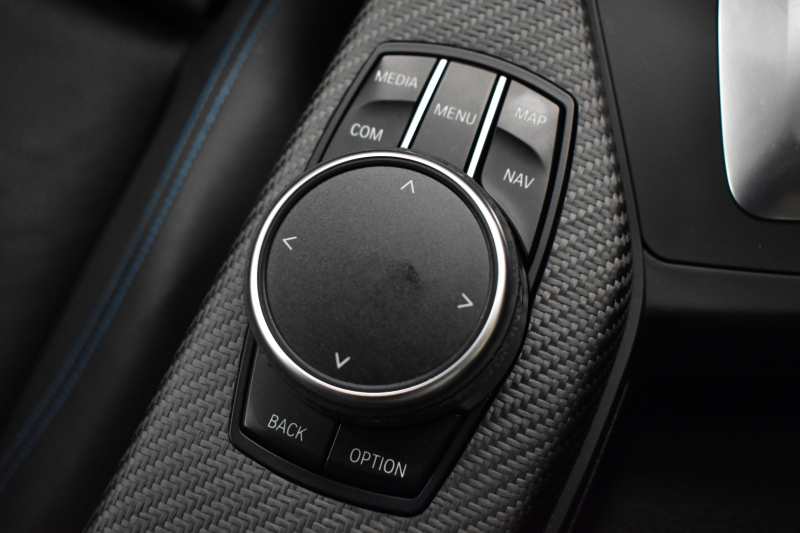 BMW Mシリーズ M2 MDCT 7速DCT LCI後期 ﾋｰﾀｰ付黒革 LEDﾍｯﾄﾞﾗｲﾄ&ﾃｰﾙ Mperformanceｶｽﾀﾑ ﾀｯﾁﾊﾟﾈﾙHDDﾅﾋﾞ Bｶﾒﾗ ﾘｱPDC 19AW 車線逸脱&歩行者警告 衝突軽減ﾌﾞﾚｰｷ ｶｰﾎﾞﾝｲﾝﾃﾘｱ 2年保証