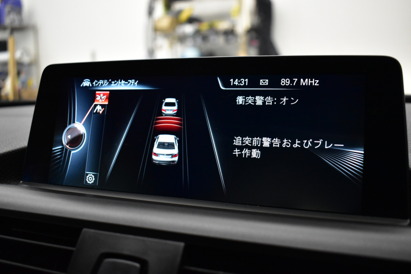 BMW 2シリーズ M235iｸｰﾍﾟ 『期間限定掲載！』 直6ﾀｰﾎﾞ 326馬力 ｻﾝﾙｰﾌ ﾋｰﾀｰ付黒革 ﾀｯﾁﾊﾟｯﾄﾞ式iﾄﾞﾗｲﾌﾞHDDﾅﾋﾞ Bｶﾒﾗ ﾘｱPDC  ｱﾀﾞﾌﾟﾃｨﾌﾞMｻｽﾍﾟﾝｼｮﾝ 大型ﾌﾞﾚｰｷｼｽﾃﾑ 18AW 車線逸脱&歩行者警告 衝突軽減ﾌﾞﾚｰｷ ﾊﾟﾄﾞﾙ ﾄﾞﾗﾊﾟﾌｫ DSRC 2年保証