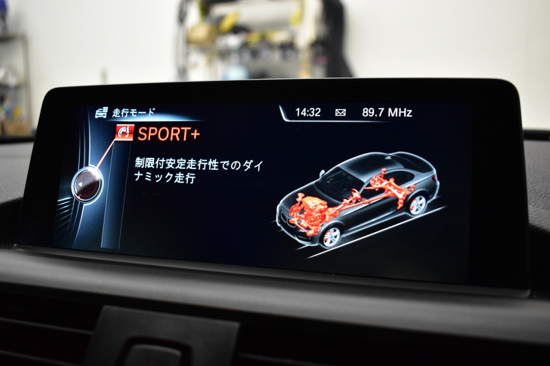 BMW 2シリーズ M235iｸｰﾍﾟ 『期間限定掲載！』 直6ﾀｰﾎﾞ 326馬力 ｻﾝﾙｰﾌ ﾋｰﾀｰ付黒革 ﾀｯﾁﾊﾟｯﾄﾞ式iﾄﾞﾗｲﾌﾞHDDﾅﾋﾞ Bｶﾒﾗ ﾘｱPDC  ｱﾀﾞﾌﾟﾃｨﾌﾞMｻｽﾍﾟﾝｼｮﾝ 大型ﾌﾞﾚｰｷｼｽﾃﾑ 18AW 車線逸脱&歩行者警告 衝突軽減ﾌﾞﾚｰｷ ﾊﾟﾄﾞﾙ ﾄﾞﾗﾊﾟﾌｫ DSRC 2年保証