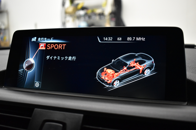 BMW 2シリーズ M235iｸｰﾍﾟ 『期間限定掲載！』 直6ﾀｰﾎﾞ 326馬力 ｻﾝﾙｰﾌ ﾋｰﾀｰ付黒革 ﾀｯﾁﾊﾟｯﾄﾞ式iﾄﾞﾗｲﾌﾞHDDﾅﾋﾞ Bｶﾒﾗ ﾘｱPDC  ｱﾀﾞﾌﾟﾃｨﾌﾞMｻｽﾍﾟﾝｼｮﾝ 大型ﾌﾞﾚｰｷｼｽﾃﾑ 18AW 車線逸脱&歩行者警告 衝突軽減ﾌﾞﾚｰｷ ﾊﾟﾄﾞﾙ ﾄﾞﾗﾊﾟﾌｫ DSRC 2年保証