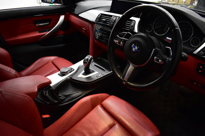 BMW 4シリーズ 420iｸﾞﾗﾝｸｰﾍﾟ Mｽﾎﾟｰﾂ ﾋｰﾀｰ付赤革 追従ACC ｵﾌﾟｼｮﾝLEDﾍｯﾄﾞﾗｲﾄ 社外ﾌﾙｾｸﾞTV 車線逸脱&歩行者警告 衝突軽減ﾌﾞﾚｰｷ  ﾀｯﾁﾊﾟｯﾄﾞiﾄﾞﾗｲﾌﾞHDDﾅﾋﾞ Bｶﾒﾗ ﾘｱPDC ﾊﾟﾄﾞﾙｼﾌﾄ 電動ﾘｱｹﾞｰﾄ ｽﾏｰﾄｷｰ 2年保証