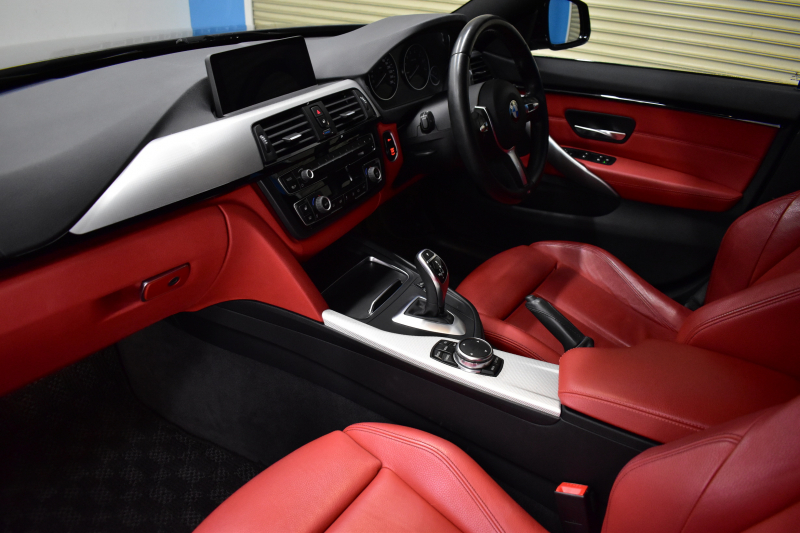 BMW 4シリーズ 420iｸﾞﾗﾝｸｰﾍﾟ Mｽﾎﾟｰﾂ ﾋｰﾀｰ付赤革 追従ACC ｵﾌﾟｼｮﾝLEDﾍｯﾄﾞﾗｲﾄ 社外ﾌﾙｾｸﾞTV 車線逸脱&歩行者警告 衝突軽減ﾌﾞﾚｰｷ  ﾀｯﾁﾊﾟｯﾄﾞiﾄﾞﾗｲﾌﾞHDDﾅﾋﾞ Bｶﾒﾗ ﾘｱPDC ﾊﾟﾄﾞﾙｼﾌﾄ 電動ﾘｱｹﾞｰﾄ ｽﾏｰﾄｷｰ 2年保証