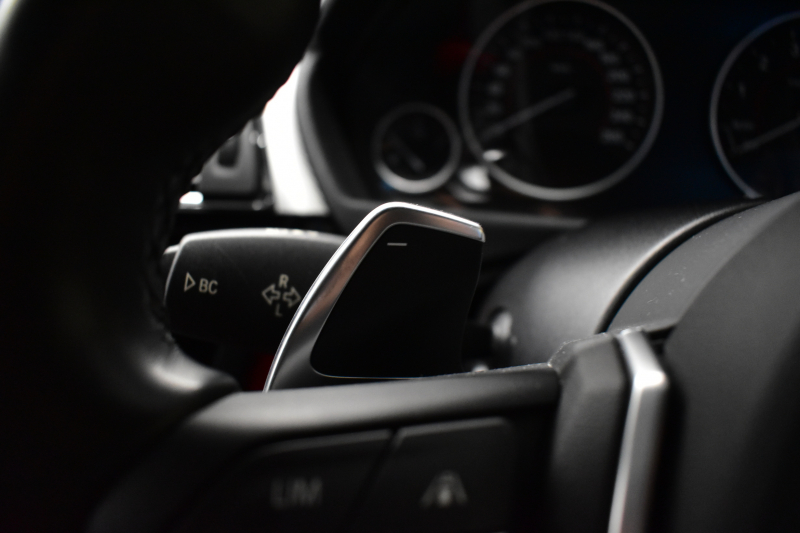 BMW 4シリーズ 420iｸﾞﾗﾝｸｰﾍﾟ Mｽﾎﾟｰﾂ ﾋｰﾀｰ付赤革 追従ACC ｵﾌﾟｼｮﾝLEDﾍｯﾄﾞﾗｲﾄ 社外ﾌﾙｾｸﾞTV 車線逸脱&歩行者警告 衝突軽減ﾌﾞﾚｰｷ  ﾀｯﾁﾊﾟｯﾄﾞiﾄﾞﾗｲﾌﾞHDDﾅﾋﾞ Bｶﾒﾗ ﾘｱPDC ﾊﾟﾄﾞﾙｼﾌﾄ 電動ﾘｱｹﾞｰﾄ ｽﾏｰﾄｷｰ 2年保証