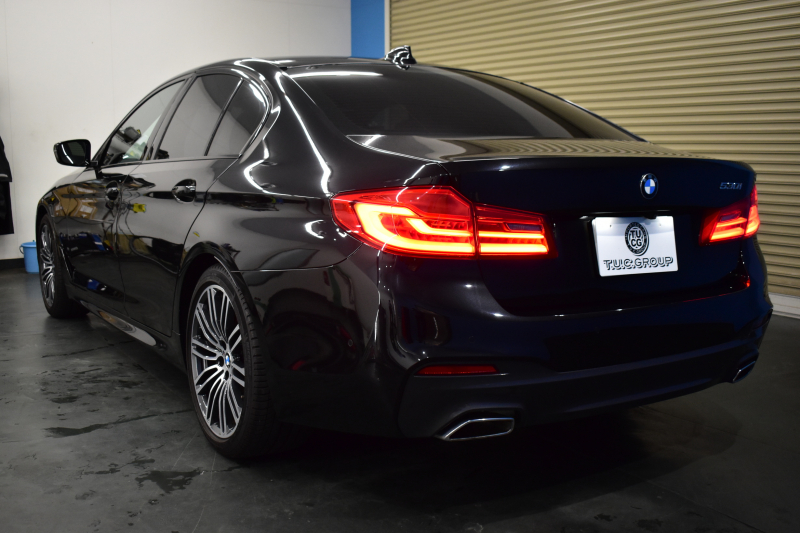 BMW 5シリーズ 530i Mｽﾎﾟｰﾂ 高出力ﾓﾃﾞﾙ ﾊｲﾗｲﾝP 全席ﾋｰﾀｰ付黒革 HUD LEDﾍｯﾄﾞﾗｲﾄ ACC LCW 全面液晶ﾒｰﾀｰ Mｽﾎﾟｰﾂﾌﾞﾚｰｷ ﾀｯﾁﾊﾟﾈﾙ対応iﾄﾞﾗｲﾌﾞHDDﾅﾋﾞﾌﾙｾｸﾞ 3Dﾋﾞｭｰ 車線逸脱&歩行者警告 衝突軽減B 19AW 2年保証