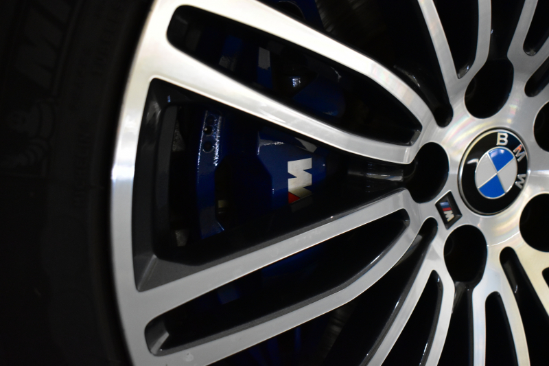 BMW 5シリーズ 530i Mｽﾎﾟｰﾂ 高出力ﾓﾃﾞﾙ ﾊｲﾗｲﾝP 全席ﾋｰﾀｰ付黒革 HUD LEDﾍｯﾄﾞﾗｲﾄ ACC LCW 全面液晶ﾒｰﾀｰ Mｽﾎﾟｰﾂﾌﾞﾚｰｷ ﾀｯﾁﾊﾟﾈﾙ対応iﾄﾞﾗｲﾌﾞHDDﾅﾋﾞﾌﾙｾｸﾞ 3Dﾋﾞｭｰ 車線逸脱&歩行者警告 衝突軽減B 19AW 2年保証