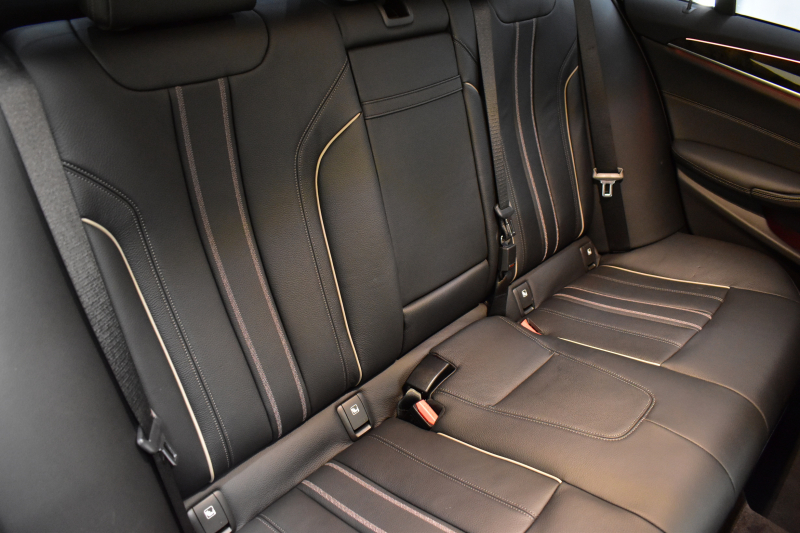 BMW 5シリーズ 530i Mｽﾎﾟｰﾂ 高出力ﾓﾃﾞﾙ ﾊｲﾗｲﾝP 全席ﾋｰﾀｰ付黒革 HUD LEDﾍｯﾄﾞﾗｲﾄ ACC LCW 全面液晶ﾒｰﾀｰ Mｽﾎﾟｰﾂﾌﾞﾚｰｷ ﾀｯﾁﾊﾟﾈﾙ対応iﾄﾞﾗｲﾌﾞHDDﾅﾋﾞﾌﾙｾｸﾞ 3Dﾋﾞｭｰ 車線逸脱&歩行者警告 衝突軽減B 19AW 2年保証