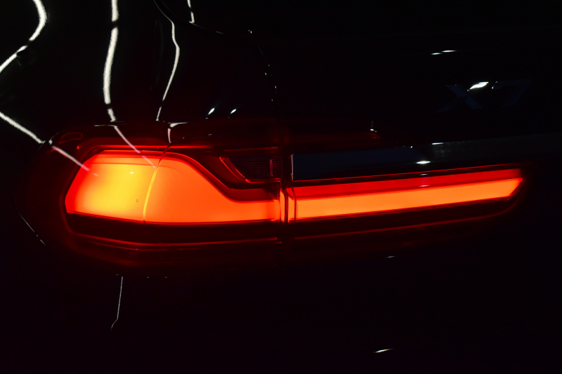 BMW X7 Xdrive 35d Mｽﾎﾟｰﾂ ｳｪﾙﾈｽP 6人乗り ﾊﾟﾉﾗﾏｶﾞﾗｽSR BMWﾚｰｻﾞｰLED 全席ﾋｰﾀｰ付茶革 Fﾍﾞﾝﾁﾚｰｼｮﾝ&ﾏｯｻｰｼﾞ Dｱｼｽﾄﾌﾟﾛ ACC HUD BMWﾗｲﾌﾞｺｯｸﾋﾟｯﾄ ﾀｯﾁﾊﾟﾈﾙﾅﾋﾞ3Dﾋﾞｭｰ ﾌﾙｾｸﾞ ﾊｰﾏﾝｶｰﾄﾞﾝ Apple CarPlay 液晶ﾒｰﾀｰ 21AW 2年保証