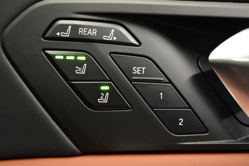 BMW X7 Xdrive 35d Mｽﾎﾟｰﾂ ｳｪﾙﾈｽP 6人乗り ﾊﾟﾉﾗﾏｶﾞﾗｽSR BMWﾚｰｻﾞｰLED 全席ﾋｰﾀｰ付茶革 Fﾍﾞﾝﾁﾚｰｼｮﾝ&ﾏｯｻｰｼﾞ Dｱｼｽﾄﾌﾟﾛ ACC HUD BMWﾗｲﾌﾞｺｯｸﾋﾟｯﾄ ﾀｯﾁﾊﾟﾈﾙﾅﾋﾞ3Dﾋﾞｭｰ ﾌﾙｾｸﾞ ﾊｰﾏﾝｶｰﾄﾞﾝ Apple CarPlay 液晶ﾒｰﾀｰ 21AW 2年保証