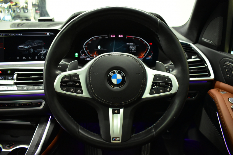 BMW X7 Xdrive 35d Mｽﾎﾟｰﾂ ｳｪﾙﾈｽP 6人乗り ﾊﾟﾉﾗﾏｶﾞﾗｽSR BMWﾚｰｻﾞｰLED 全席ﾋｰﾀｰ付茶革 Fﾍﾞﾝﾁﾚｰｼｮﾝ&ﾏｯｻｰｼﾞ Dｱｼｽﾄﾌﾟﾛ ACC HUD BMWﾗｲﾌﾞｺｯｸﾋﾟｯﾄ ﾀｯﾁﾊﾟﾈﾙﾅﾋﾞ3Dﾋﾞｭｰ ﾌﾙｾｸﾞ ﾊｰﾏﾝｶｰﾄﾞﾝ Apple CarPlay 液晶ﾒｰﾀｰ 21AW 2年保証