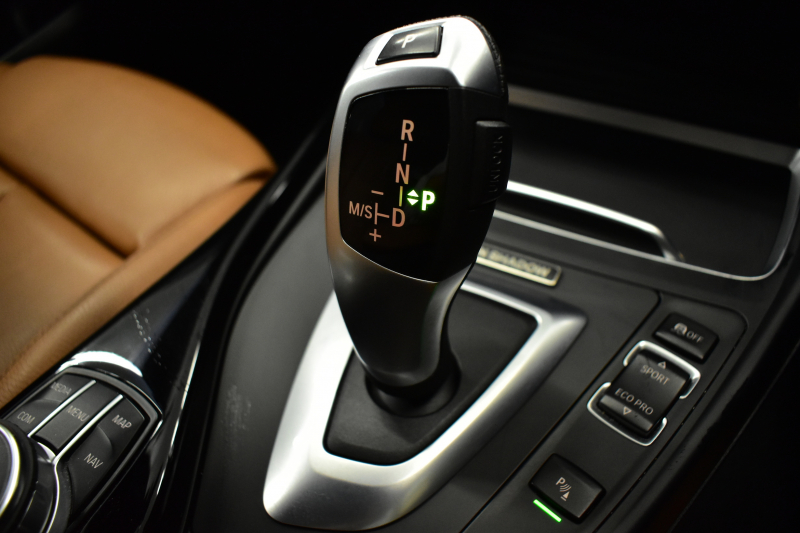 BMW 1シリーズ BMW 118d Mｽﾎﾟｰﾂ ｴﾃﾞｨｼｮﾝｼｬﾄﾞｰ 『期間限定掲載！』 1ｵ-ﾅ 特別限定車  ﾋｰﾀｰ付茶革  ﾀﾞｰｸLEDﾍｯﾄﾞﾗｲﾄ&ﾃｰﾙ 追従ACC  ﾀｯﾁﾊﾟﾈﾙHDDﾅﾋﾞBｶﾒﾗ Bluetoothｵｰﾃﾞｨｵ 衝突軽減ﾌﾞﾚｰｷ 車線逸脱&歩行者警告 2年保証