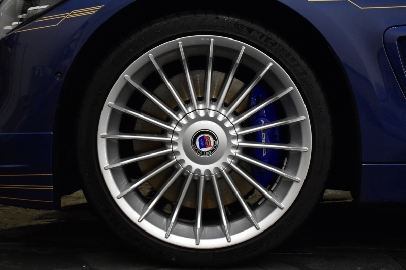 アルピナ D4 ﾋﾞﾀｰﾎﾞｸｰﾍﾟ ｼﾘｱﾙ｢274｣ 後期  ｻﾝﾙｰﾌ ACC HUD ﾍｷｻｺﾞﾅﾙLEDﾍｯﾄﾞﾗｲﾄ ﾋｰﾀｰ付ﾍﾞｰｼﾞｭ革 ﾊｰﾏﾝｶｰﾄﾞﾝ LCW 車線逸脱&歩行者警告 19AW ｱﾙﾋﾟﾅﾘｯﾌﾟ ｺﾞｰﾙﾄﾞﾃﾞｺﾗｲﾝ ｱｸﾗﾎﾟﾋﾞｯﾁﾏﾌﾗｰ ﾀｯﾁﾊﾟﾈﾙﾄﾞﾅﾋﾞﾄｯﾌﾟﾋﾞｭｰ Bｶﾒﾗ 2年保証