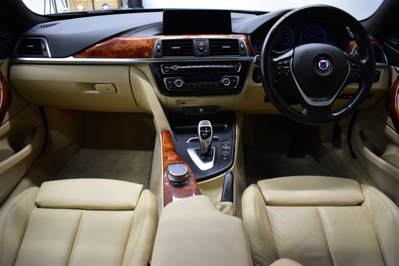 アルピナ D4 ﾋﾞﾀｰﾎﾞｸｰﾍﾟ ｼﾘｱﾙ｢274｣ 後期  ｻﾝﾙｰﾌ ACC HUD ﾍｷｻｺﾞﾅﾙLEDﾍｯﾄﾞﾗｲﾄ ﾋｰﾀｰ付ﾍﾞｰｼﾞｭ革 ﾊｰﾏﾝｶｰﾄﾞﾝ LCW 車線逸脱&歩行者警告 19AW ｱﾙﾋﾟﾅﾘｯﾌﾟ ｺﾞｰﾙﾄﾞﾃﾞｺﾗｲﾝ ｱｸﾗﾎﾟﾋﾞｯﾁﾏﾌﾗｰ ﾀｯﾁﾊﾟﾈﾙﾄﾞﾅﾋﾞﾄｯﾌﾟﾋﾞｭｰ Bｶﾒﾗ 2年保証