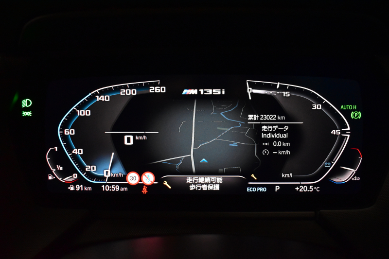 BMW 1シリーズ M135i xDrive ｽﾄﾘｰﾄﾚｰｻｰ 40台限定車 新車保証R7年8月迄 Mperformanceﾊﾟｰﾂ 4WD 可変ｻｽﾍﾟﾝｼｮﾝ Mｽﾎﾟｰﾂﾌﾞﾚｰｷ ACC BMWﾗｲﾌﾞｺｯｸﾋﾟｯﾄ ﾋｰﾀｰ付ｱﾙｶﾝﾀｰﾗｺﾝﾋﾞｽﾎﾟｰﾂｼｰﾄ ﾀｯﾁﾊﾟﾈﾙﾅﾋﾞ ｱｯﾌﾟﾙｶｰﾌﾟﾚｲ LEDﾍｯﾄﾞﾗｲﾄ 2年保証