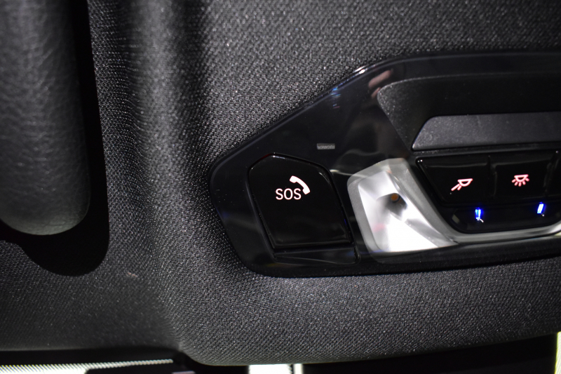 BMW 1シリーズ M135i xDrive ｽﾄﾘｰﾄﾚｰｻｰ 40台限定車 新車保証R7年8月迄 Mperformanceﾊﾟｰﾂ 4WD 可変ｻｽﾍﾟﾝｼｮﾝ Mｽﾎﾟｰﾂﾌﾞﾚｰｷ ACC BMWﾗｲﾌﾞｺｯｸﾋﾟｯﾄ ﾋｰﾀｰ付ｱﾙｶﾝﾀｰﾗｺﾝﾋﾞｽﾎﾟｰﾂｼｰﾄ ﾀｯﾁﾊﾟﾈﾙﾅﾋﾞ ｱｯﾌﾟﾙｶｰﾌﾟﾚｲ LEDﾍｯﾄﾞﾗｲﾄ 2年保証