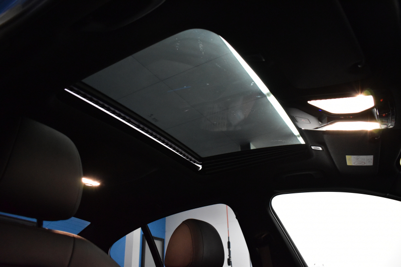 BMW 5シリーズ 530e Mｽﾎﾟｰﾂ PHEV ｻﾝﾙｰﾌ ﾊｲﾗｲﾝP 全席ﾋｰﾀｰ付黒革 Mｽﾎﾟｰﾂﾌﾞﾚｰｷ LEDﾍｯﾄﾞﾗｲﾄ ACC HUD 車線変更&逸脱&歩行者警告 衝突軽減B ｼﾞｪｽﾁｬｰC付ﾀｯﾁﾊﾟﾈﾙHDDﾅﾋﾞﾌﾙｾｸﾞ 全周囲ｶﾒﾗ3Dﾋﾞｭｰ 液晶ﾒｰﾀｰ 電動ﾄﾗﾝｸ 19AW 2年保証