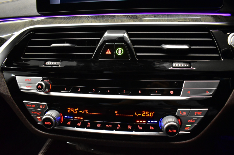 BMW 5シリーズ 523d ﾂｰﾘﾝｸﾞ Xﾄﾞﾗｲﾌﾞ Mｽﾎﾟｰﾂ ｴﾃﾞｨｼｮﾝｼﾞｮｲ+ LCI後期 4WD ｴｸｽｸﾙｰｼﾌﾞﾅｯﾊﾟﾚｻﾞｰP ｲﾉﾍﾞｰｼｮﾝP Fﾍﾞﾝﾁ＆全席ﾋｰﾀｰ&ｴｸｽｸﾙｰｼﾌﾞﾅｯﾊﾟ茶革 新ﾃﾞｻﾞｲﾝﾚｰｻﾞｰLEDﾍｯﾄﾞﾗｲﾄ HUD  ﾗｲﾌﾞｺｸﾋﾟｯﾄ ACC HUD LCW 3Dﾋﾞｭｰ ﾌﾙｾｸﾞ 2年保証