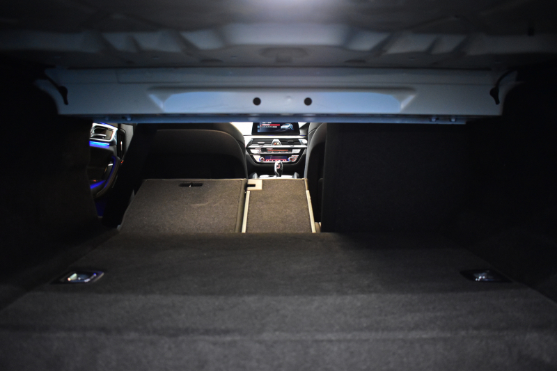 BMW 5シリーズ 530e Mｽﾎﾟｰﾂ PHEV ｻﾝR ｲﾉﾍﾞｰｼｮﾝ&ﾊｲﾗｲﾝP 変更後全面液晶ﾒｰﾀｰ 4ｿﾞｰﾝAC 全席ﾋｰﾀｰ付黒革 Mｽﾎﾟｰﾂﾌﾞﾚｰｷ LEDﾍｯﾄﾞﾗｲﾄ ACC HUD LCW ﾊｰﾏﾝｶｰﾄﾞﾝ  ｼﾞｪｽﾁｬｰC付ﾀｯﾁﾊﾟﾈﾙHDDﾅﾋﾞﾌﾙｾｸﾞ 全周ｶﾒﾗ3Dﾋﾞｭｰ 電動ﾄﾗﾝｸ 19AW ﾜｲﾔﾚｽ充電 2年保証