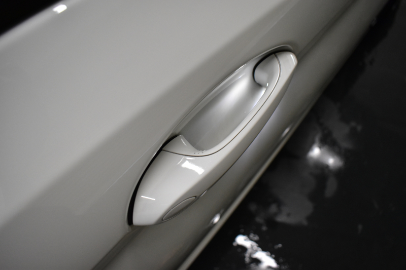 BMW 5シリーズ 530e Mｽﾎﾟｰﾂ PHEV ｻﾝR ｲﾉﾍﾞｰｼｮﾝ&ﾊｲﾗｲﾝP 変更後全面液晶ﾒｰﾀｰ 4ｿﾞｰﾝAC 全席ﾋｰﾀｰ付黒革 Mｽﾎﾟｰﾂﾌﾞﾚｰｷ LEDﾍｯﾄﾞﾗｲﾄ ACC HUD LCW ﾊｰﾏﾝｶｰﾄﾞﾝ  ｼﾞｪｽﾁｬｰC付ﾀｯﾁﾊﾟﾈﾙHDDﾅﾋﾞﾌﾙｾｸﾞ 全周ｶﾒﾗ3Dﾋﾞｭｰ 電動ﾄﾗﾝｸ 19AW ﾜｲﾔﾚｽ充電 2年保証