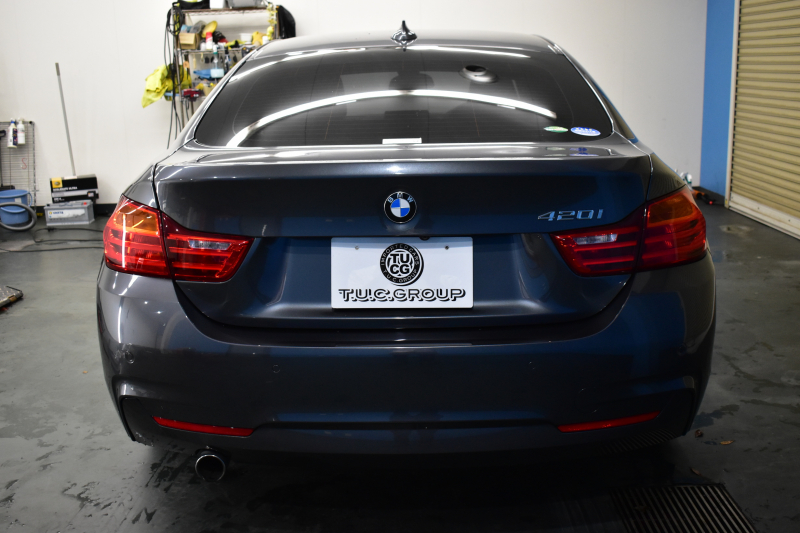 BMW 4シリーズ 420i ｸﾞﾗﾝｸｰﾍﾟ ｲﾝｽﾀｲﾙ 限定車 追従ACC HUD ｱﾀﾞﾌﾟﾃｨﾌﾞLEDﾍｯﾄﾞﾗｲﾄ ﾋｰﾀｰ付茶革 19AW ｻﾃﾝｱﾙﾐﾓｰﾙ ｳｯﾄﾞｲﾝﾃﾘｱ ﾀｯﾁﾊﾟｯﾄﾞHDDﾅﾋﾞBｶﾒﾗ 車線変更&逸脱&歩行者警告 衝突軽減B 電動Rｹﾞｰﾄ  2年保証