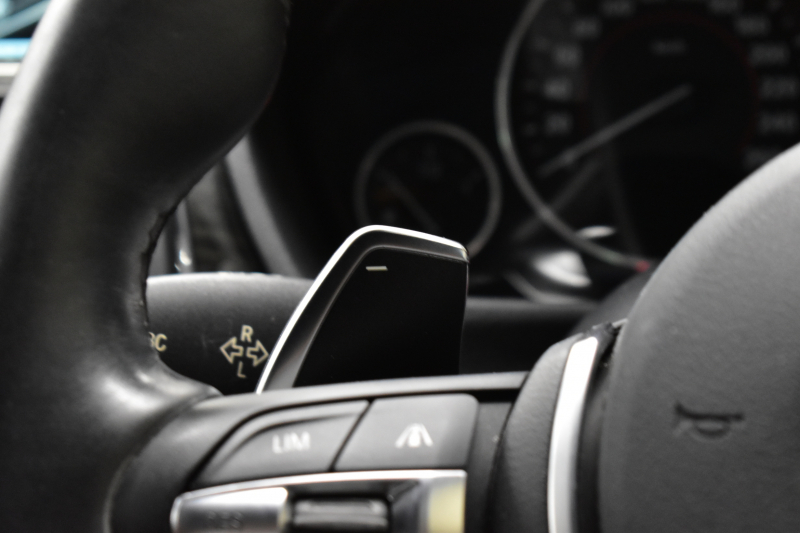 BMW 4シリーズ 420i ｸﾞﾗﾝｸｰﾍﾟ ｲﾝｽﾀｲﾙ 限定車 追従ACC HUD ｱﾀﾞﾌﾟﾃｨﾌﾞLEDﾍｯﾄﾞﾗｲﾄ ﾋｰﾀｰ付茶革 19AW ｻﾃﾝｱﾙﾐﾓｰﾙ ｳｯﾄﾞｲﾝﾃﾘｱ ﾀｯﾁﾊﾟｯﾄﾞHDDﾅﾋﾞBｶﾒﾗ 車線変更&逸脱&歩行者警告 衝突軽減B 電動Rｹﾞｰﾄ  2年保証