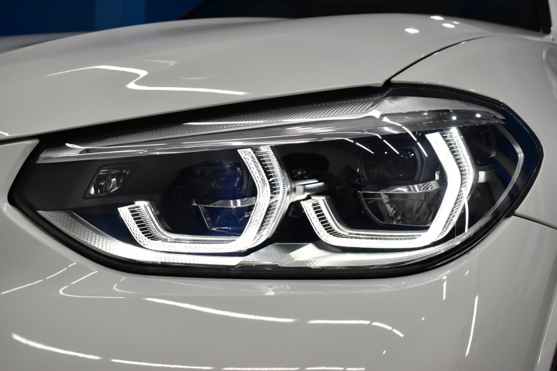 BMW X3 M40d ｾﾚｸﾄ&ﾊｲﾗｲﾝﾊﾟｯｹｰｼﾞ 326馬力 ﾊﾟﾉﾗﾏｻﾝﾙｰﾌ 全席ﾋｰﾀｰ付黒革 ﾊｰﾏﾝｶｰﾄﾞﾝ 21AW 追従ACC HUD ｽﾃｱﾘﾝｸﾞｻﾎﾟｰﾄ ﾀｯﾁﾊﾟﾈﾙﾅﾋﾞ ﾌﾙｾｸﾞ 全周囲ｶﾒﾗ3Dﾋﾞｭｰ LEDﾍｯﾄﾞﾗｲﾄ 電動Rｹﾞｰﾄ ﾜｲﾔﾚｽ充電 液晶ﾒｰﾀｰ 2年保証