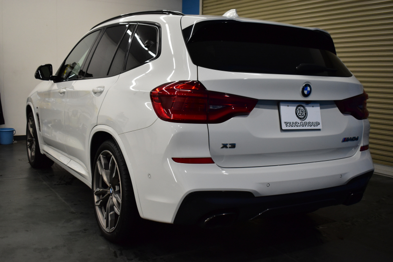 BMW X3 M40d ｾﾚｸﾄ&ﾊｲﾗｲﾝﾊﾟｯｹｰｼﾞ 326馬力 ﾊﾟﾉﾗﾏｻﾝﾙｰﾌ 全席ﾋｰﾀｰ付黒革 ﾊｰﾏﾝｶｰﾄﾞﾝ 21AW 追従ACC HUD ｽﾃｱﾘﾝｸﾞｻﾎﾟｰﾄ ﾀｯﾁﾊﾟﾈﾙﾅﾋﾞ ﾌﾙｾｸﾞ 全周囲ｶﾒﾗ3Dﾋﾞｭｰ LEDﾍｯﾄﾞﾗｲﾄ 電動Rｹﾞｰﾄ ﾜｲﾔﾚｽ充電 液晶ﾒｰﾀｰ 2年保証