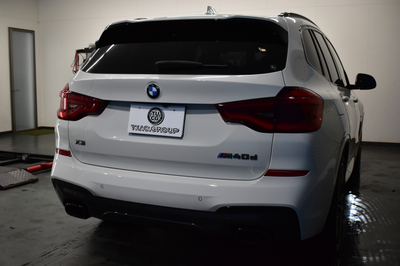 BMW X3 M40d ｾﾚｸﾄ&ﾊｲﾗｲﾝﾊﾟｯｹｰｼﾞ 326馬力 ﾊﾟﾉﾗﾏｻﾝﾙｰﾌ 全席ﾋｰﾀｰ付黒革 ﾊｰﾏﾝｶｰﾄﾞﾝ 21AW 追従ACC HUD ｽﾃｱﾘﾝｸﾞｻﾎﾟｰﾄ ﾀｯﾁﾊﾟﾈﾙﾅﾋﾞ ﾌﾙｾｸﾞ 全周囲ｶﾒﾗ3Dﾋﾞｭｰ LEDﾍｯﾄﾞﾗｲﾄ 電動Rｹﾞｰﾄ ﾜｲﾔﾚｽ充電 液晶ﾒｰﾀｰ 2年保証