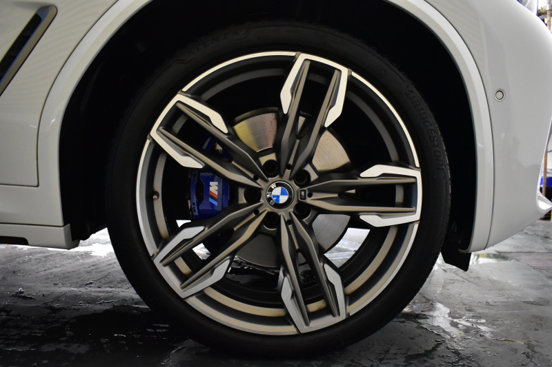 BMW X3 M40d ｾﾚｸﾄ&ﾊｲﾗｲﾝﾊﾟｯｹｰｼﾞ 326馬力 ﾊﾟﾉﾗﾏｻﾝﾙｰﾌ 全席ﾋｰﾀｰ付黒革 ﾊｰﾏﾝｶｰﾄﾞﾝ 21AW 追従ACC HUD ｽﾃｱﾘﾝｸﾞｻﾎﾟｰﾄ ﾀｯﾁﾊﾟﾈﾙﾅﾋﾞ ﾌﾙｾｸﾞ 全周囲ｶﾒﾗ3Dﾋﾞｭｰ LEDﾍｯﾄﾞﾗｲﾄ 電動Rｹﾞｰﾄ ﾜｲﾔﾚｽ充電 液晶ﾒｰﾀｰ 2年保証