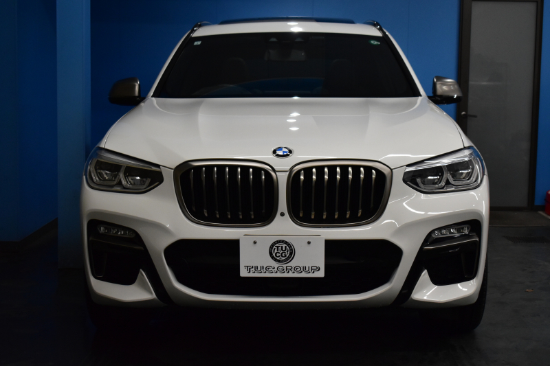 BMW X3 M40d ｾﾚｸﾄ&ﾊｲﾗｲﾝﾊﾟｯｹｰｼﾞ 326馬力 ﾊﾟﾉﾗﾏｻﾝﾙｰﾌ 全席ﾋｰﾀｰ付黒革 ﾊｰﾏﾝｶｰﾄﾞﾝ 21AW 追従ACC HUD ｽﾃｱﾘﾝｸﾞｻﾎﾟｰﾄ ﾀｯﾁﾊﾟﾈﾙﾅﾋﾞ ﾌﾙｾｸﾞ 全周囲ｶﾒﾗ3Dﾋﾞｭｰ LEDﾍｯﾄﾞﾗｲﾄ 電動Rｹﾞｰﾄ ﾜｲﾔﾚｽ充電 液晶ﾒｰﾀｰ 2年保証
