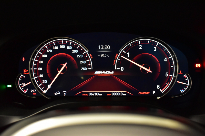 BMW X3 M40d ｾﾚｸﾄ&ﾊｲﾗｲﾝﾊﾟｯｹｰｼﾞ 326馬力 ﾊﾟﾉﾗﾏｻﾝﾙｰﾌ 全席ﾋｰﾀｰ付黒革 ﾊｰﾏﾝｶｰﾄﾞﾝ 21AW 追従ACC HUD ｽﾃｱﾘﾝｸﾞｻﾎﾟｰﾄ ﾀｯﾁﾊﾟﾈﾙﾅﾋﾞ ﾌﾙｾｸﾞ 全周囲ｶﾒﾗ3Dﾋﾞｭｰ LEDﾍｯﾄﾞﾗｲﾄ 電動Rｹﾞｰﾄ ﾜｲﾔﾚｽ充電 液晶ﾒｰﾀｰ 2年保証